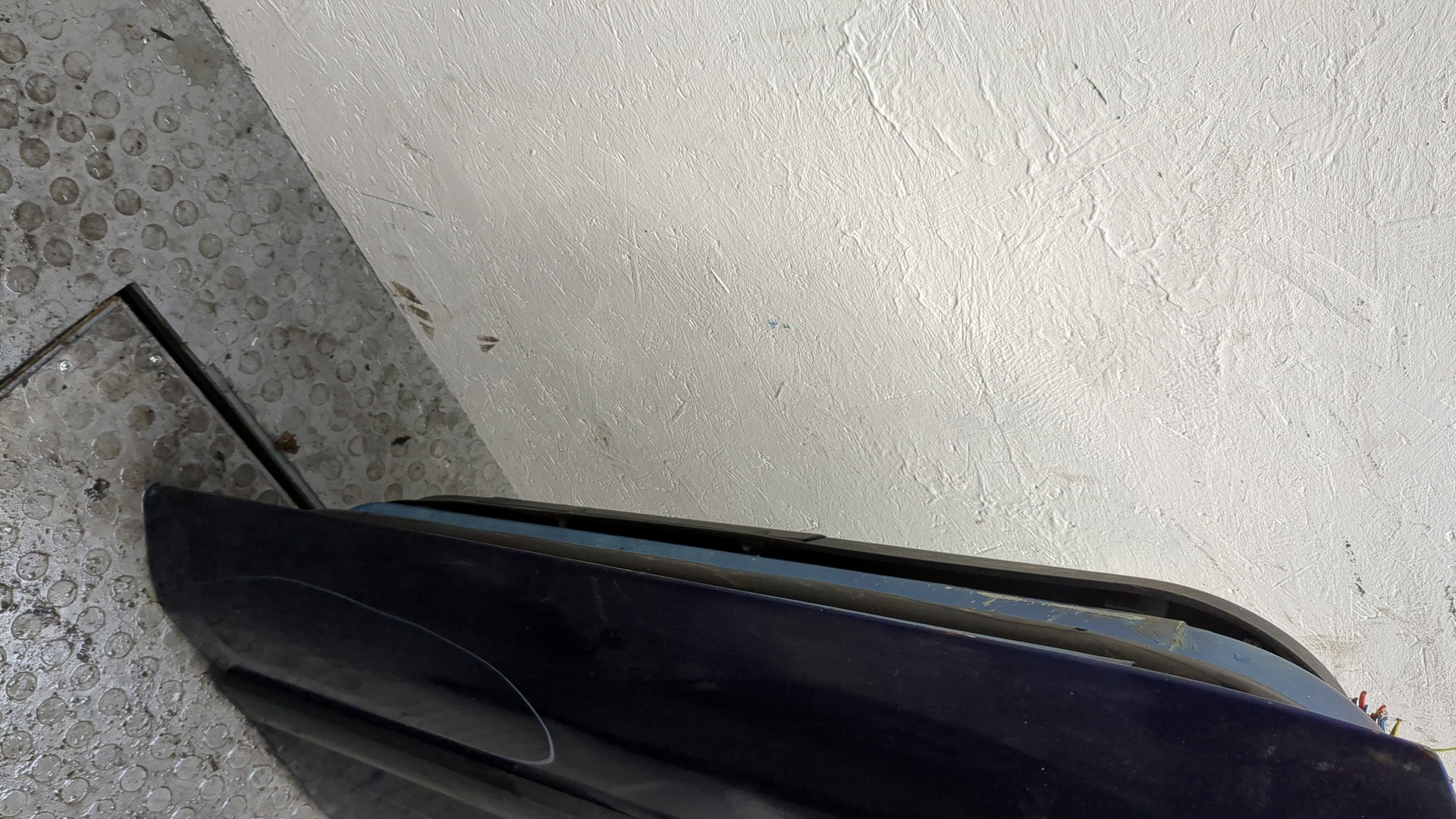 Дверь передняя левая