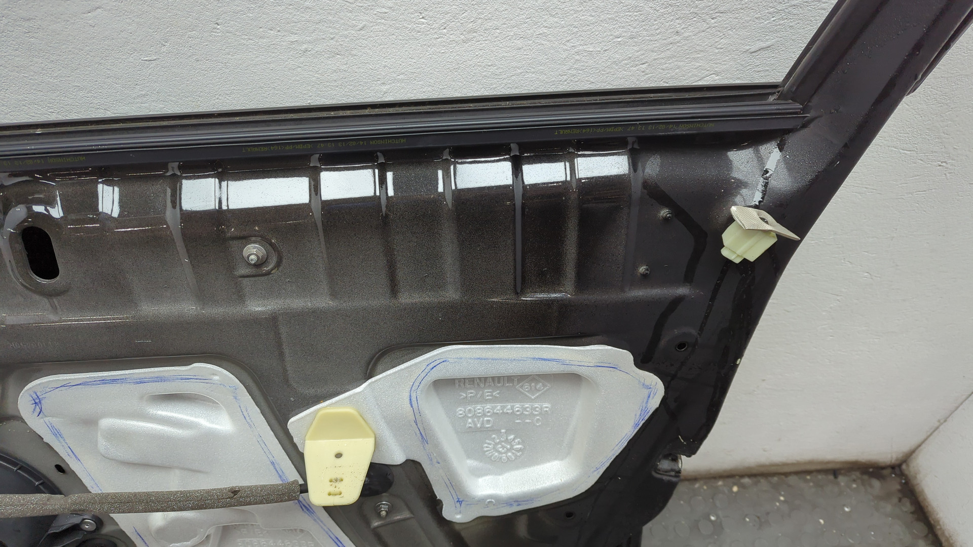 Дверь передняя правая