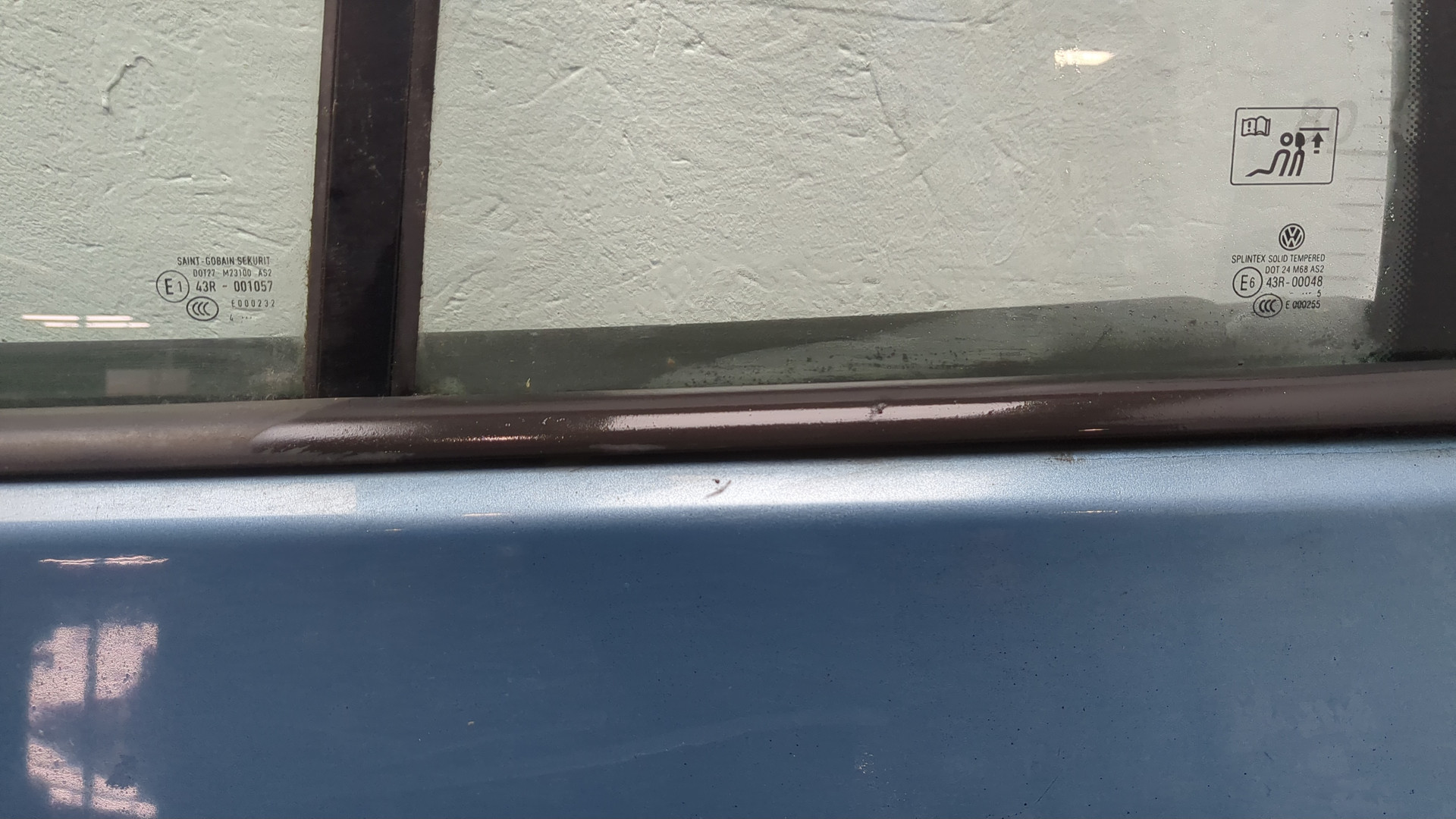 Дверь задняя левая