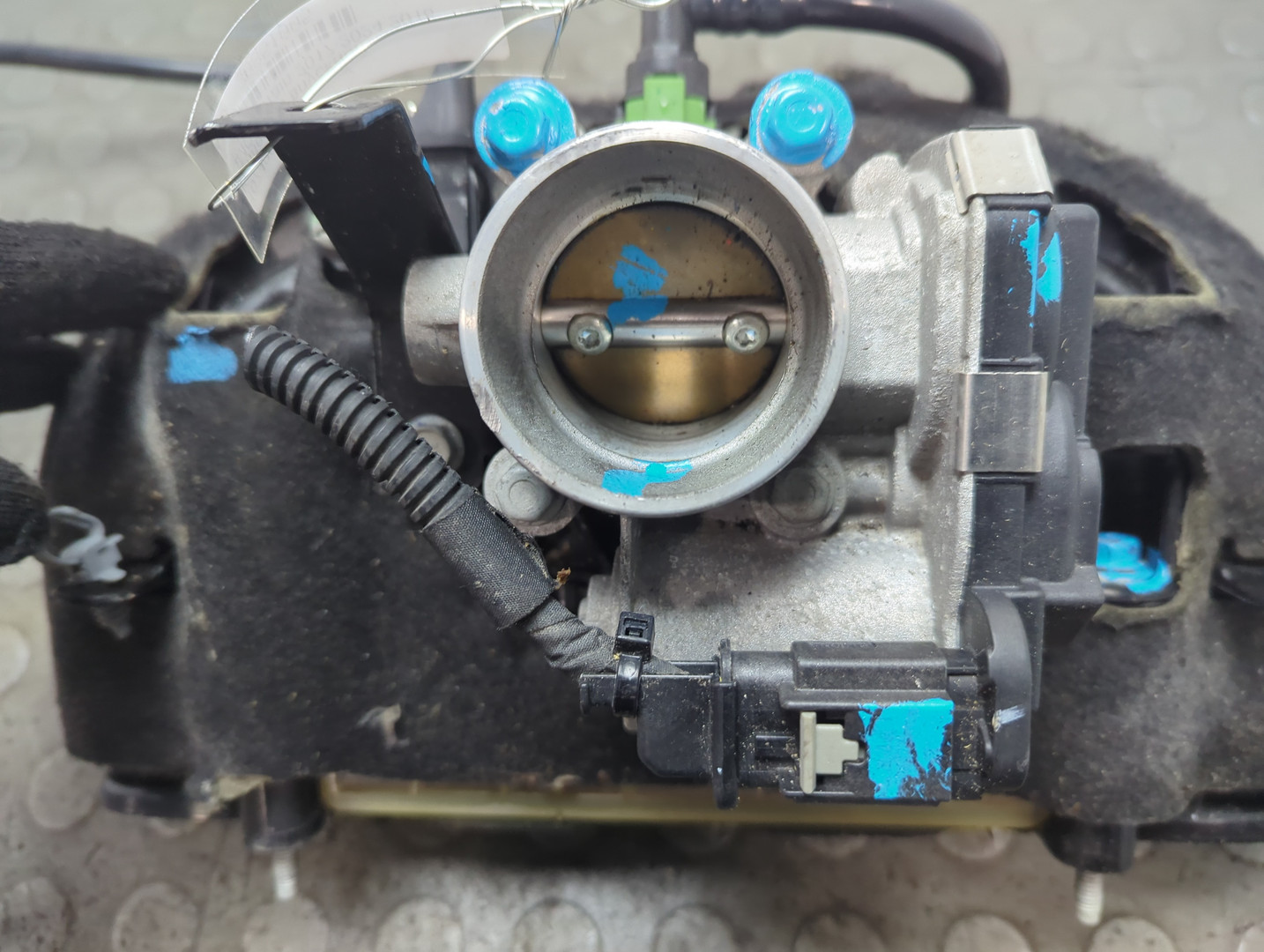 Коллектор впускной