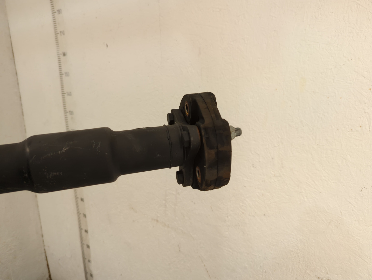 Вал карданный задний