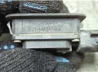 1L2T14K147AA Кнопка открывания багажника с крышки Lincoln Aviator 2002-2005 20851146 #3