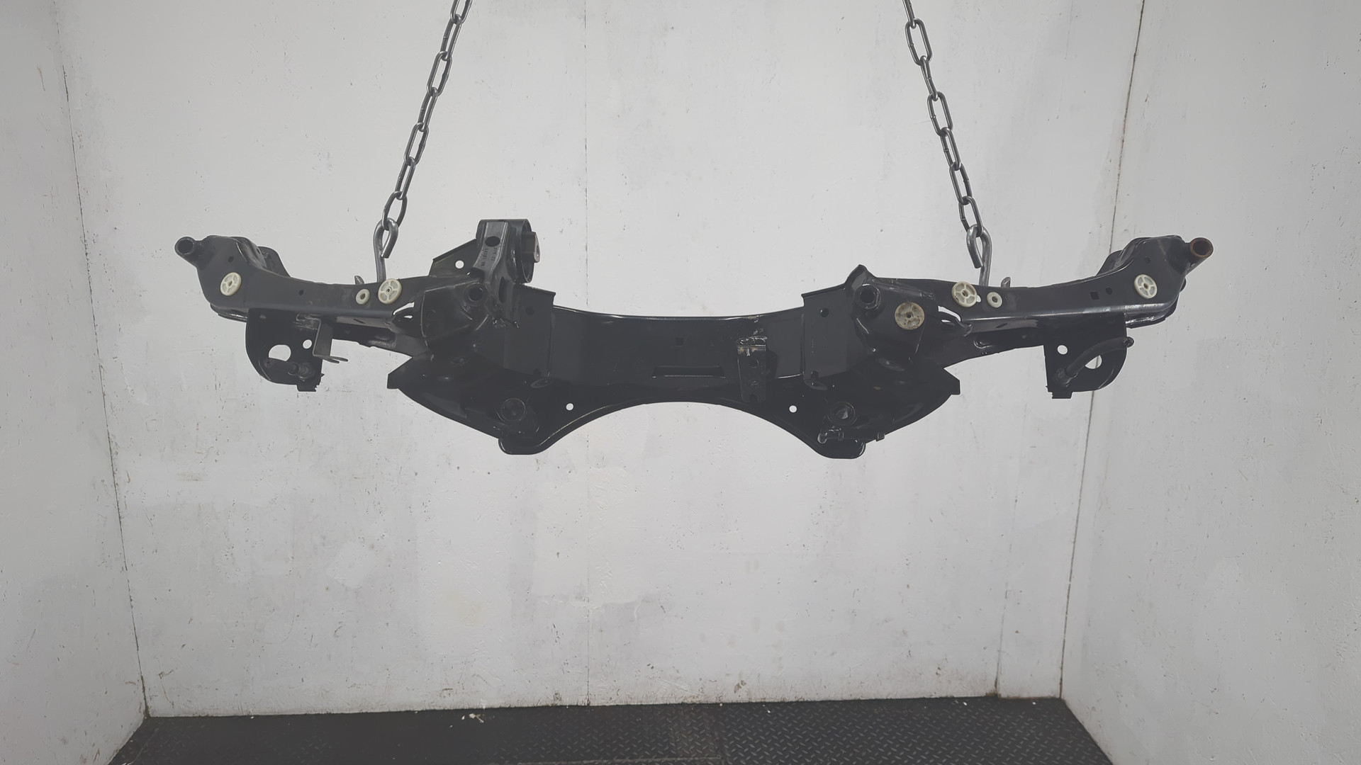 Балка задняя