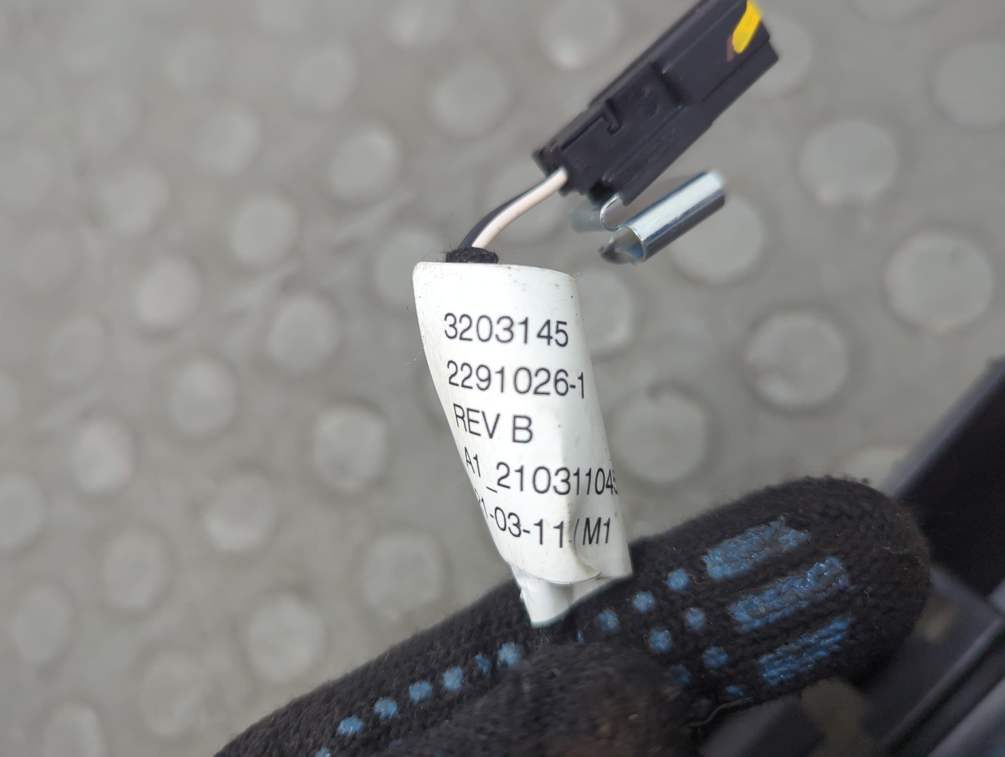 Ручка двери задней внутренняя правая