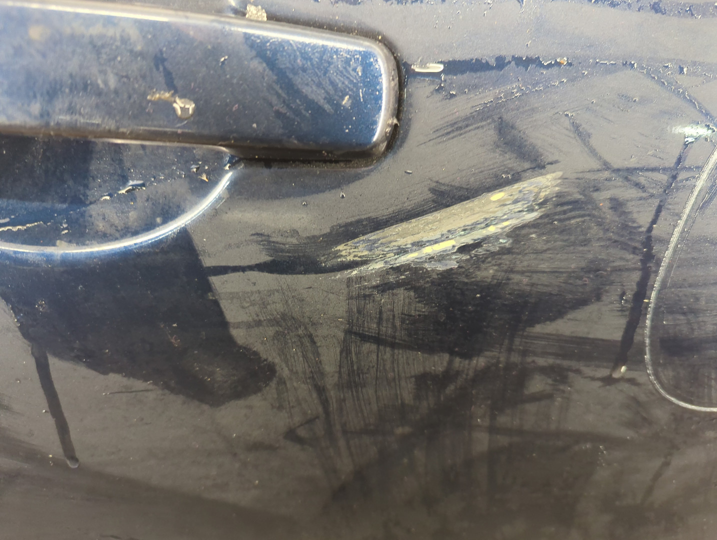 Дверь передняя правая