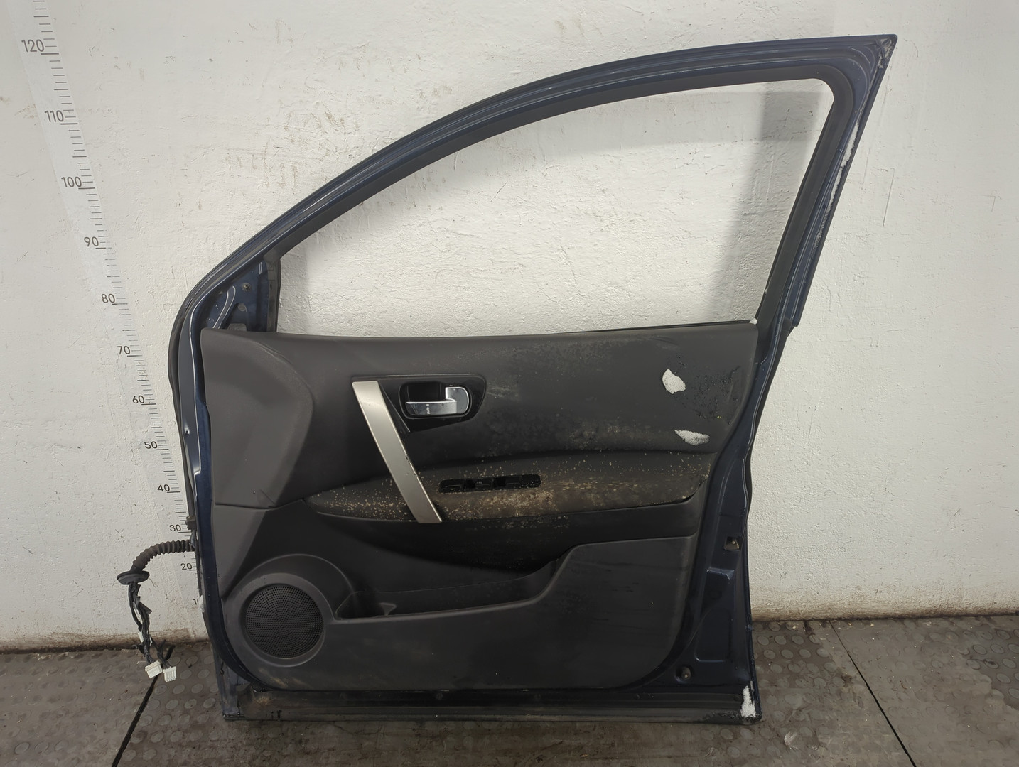 Дверь передняя правая