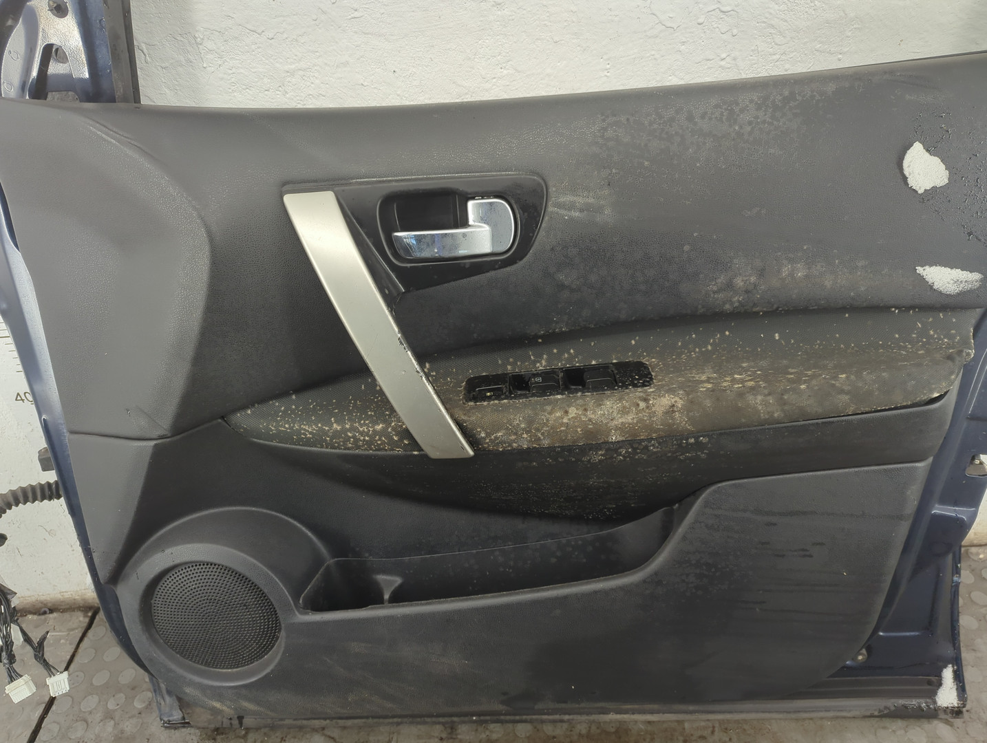 Дверь передняя правая