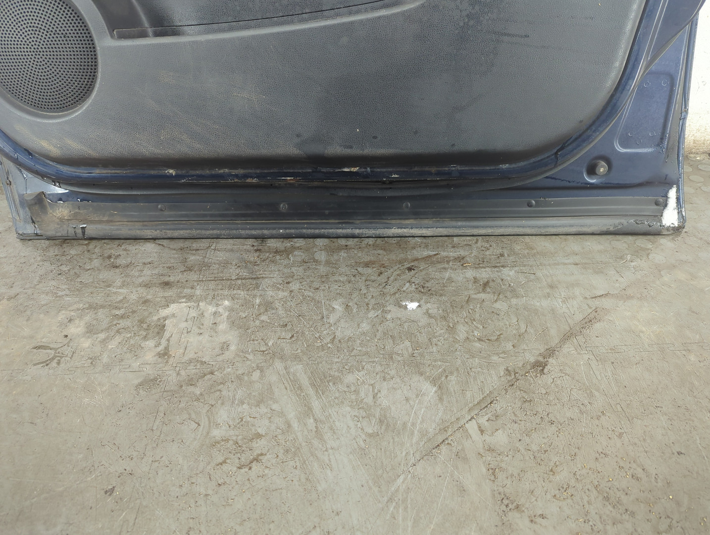 Дверь передняя правая