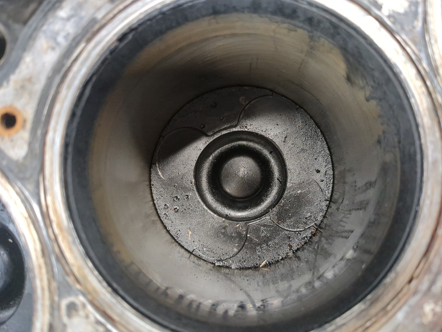 Блок двигателя