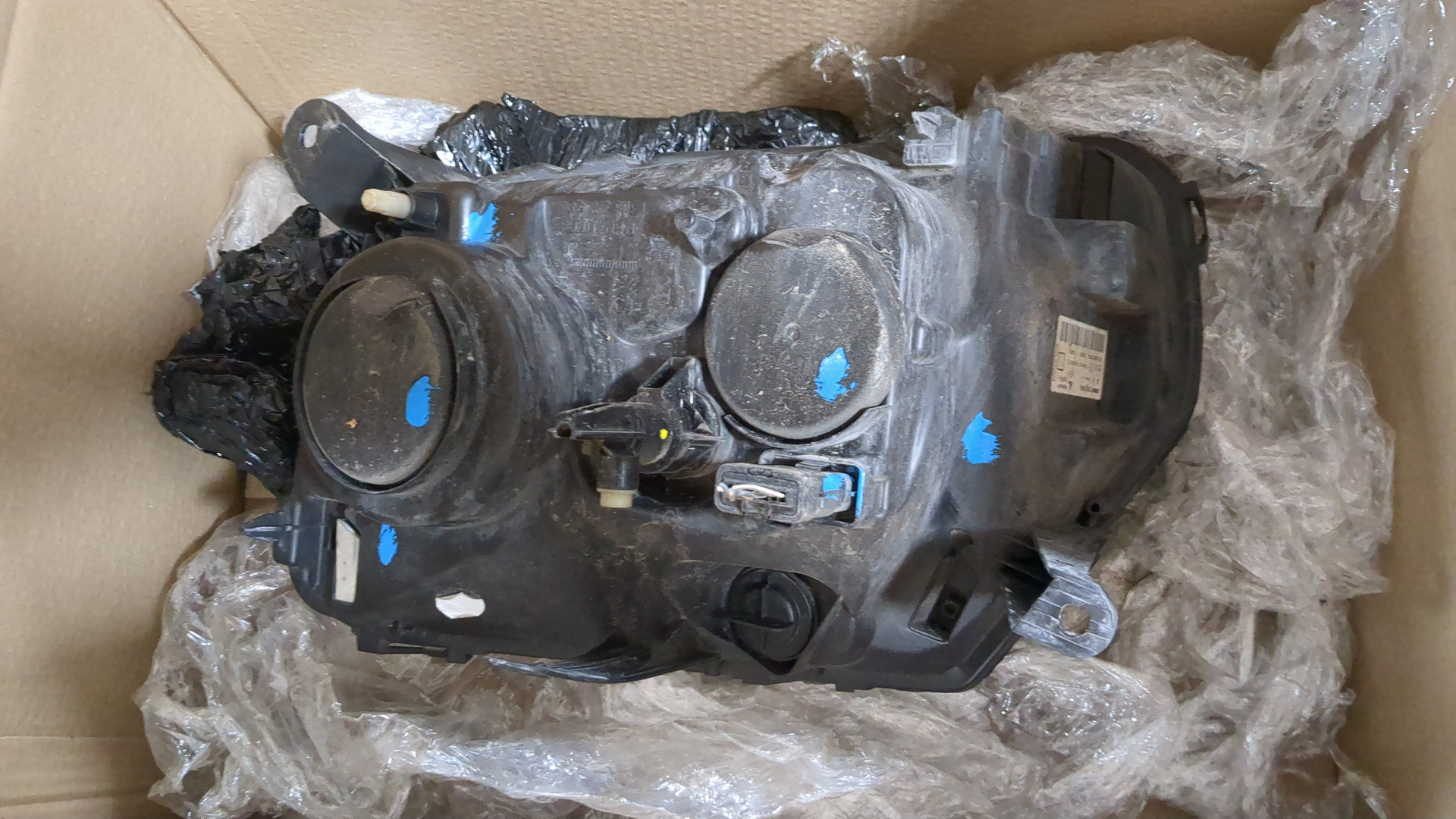 Фара правая