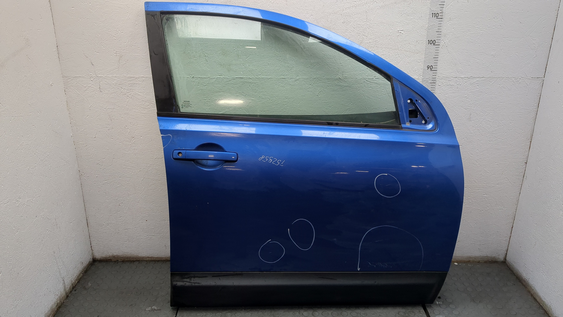 Дверь передняя правая