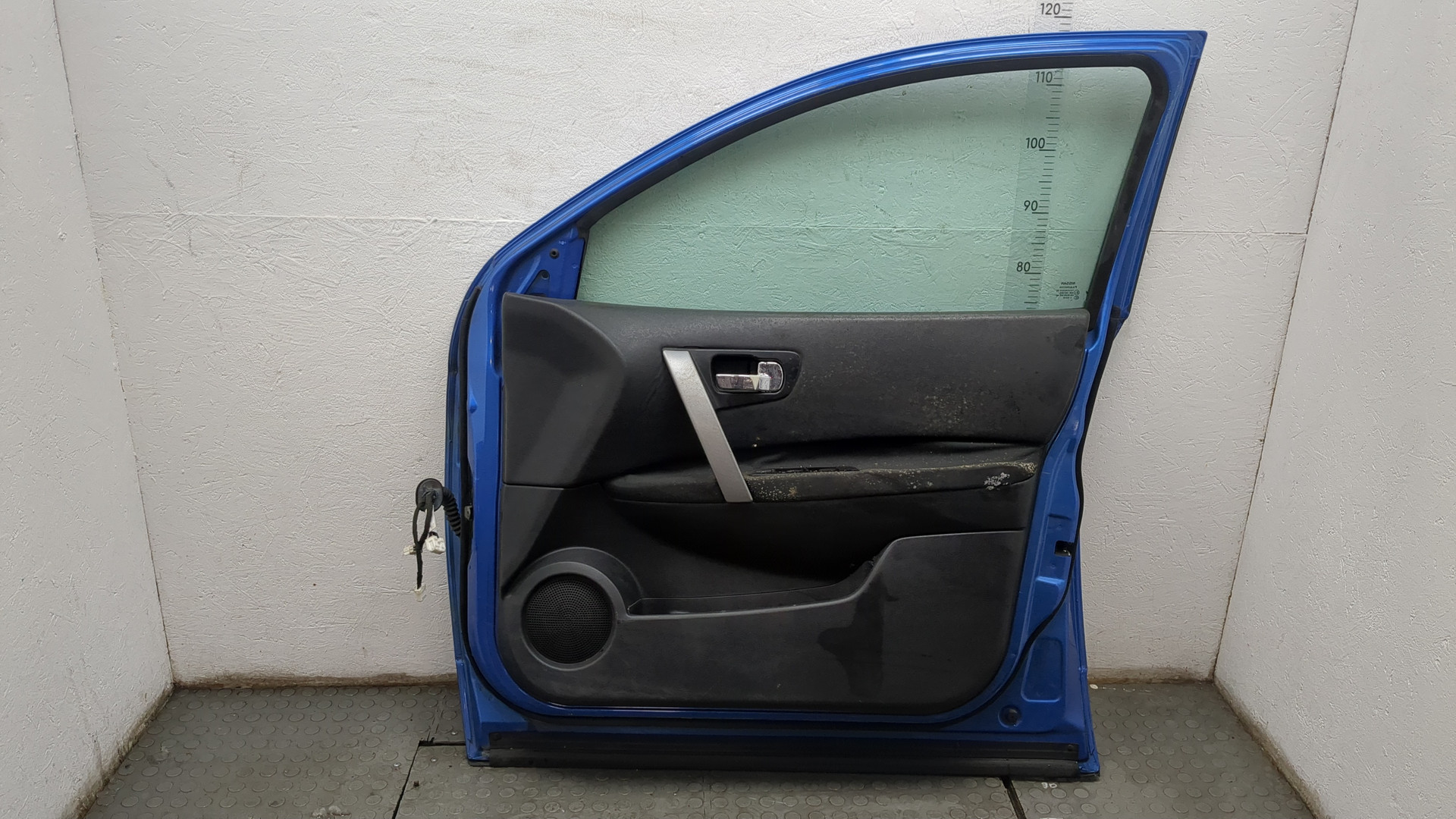 Дверь передняя правая