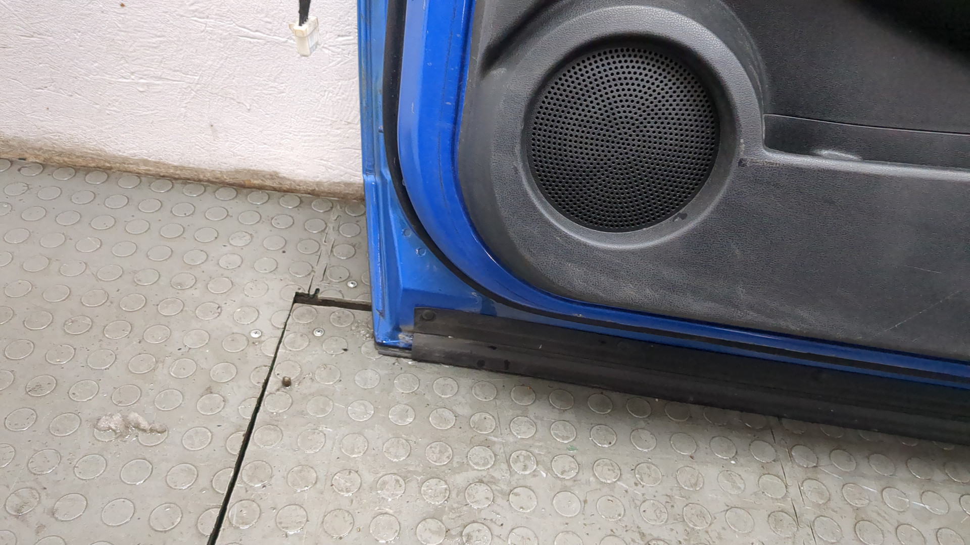 Дверь передняя правая