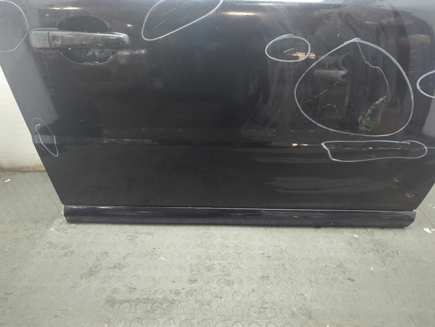 Дверь передняя правая