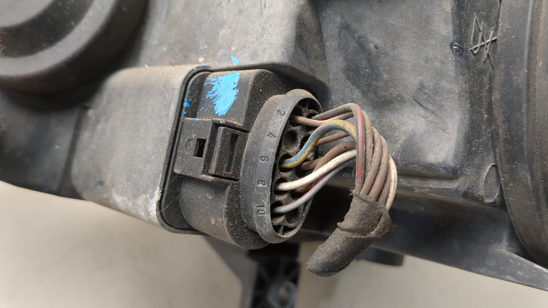 Фара правая