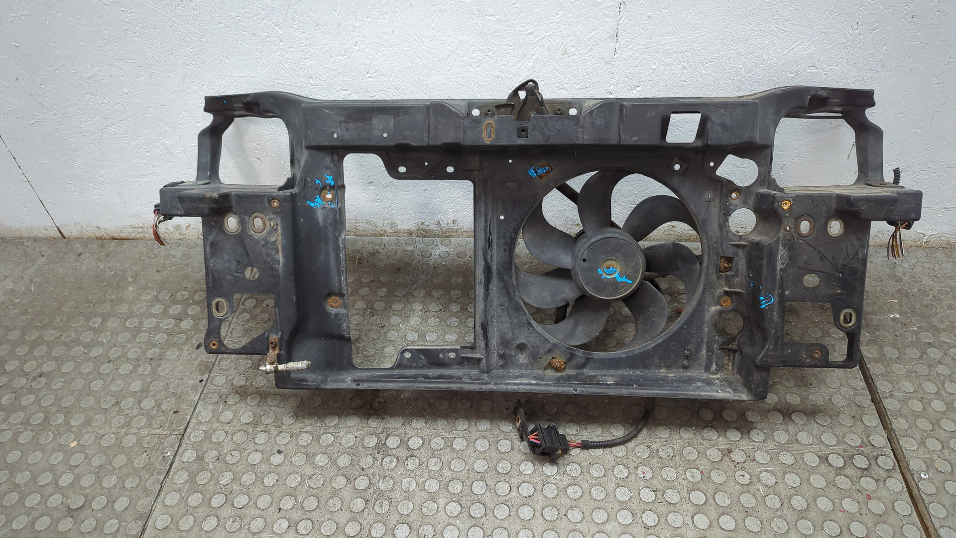 Панель передняя (телевизор)