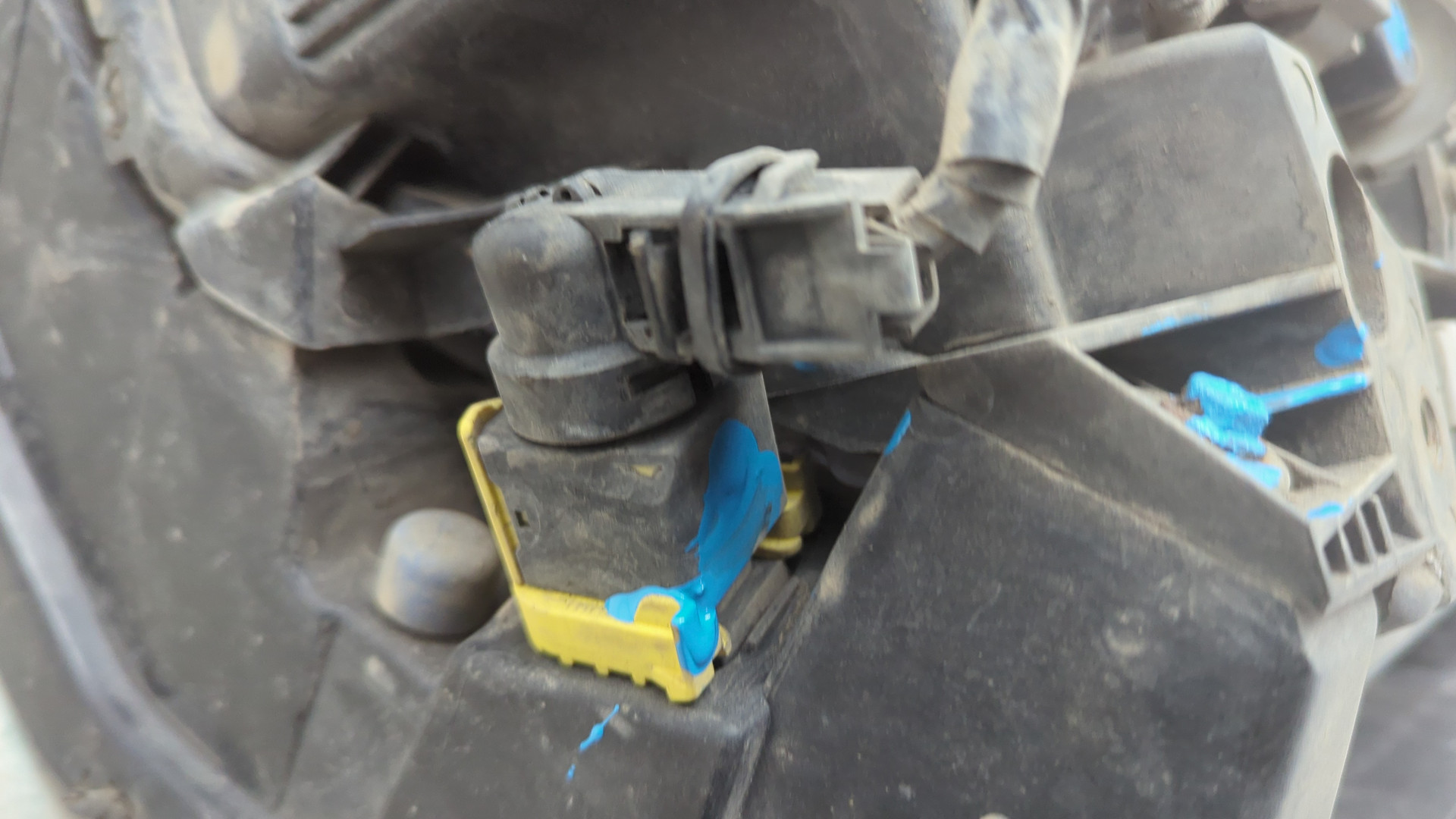 Фара правая