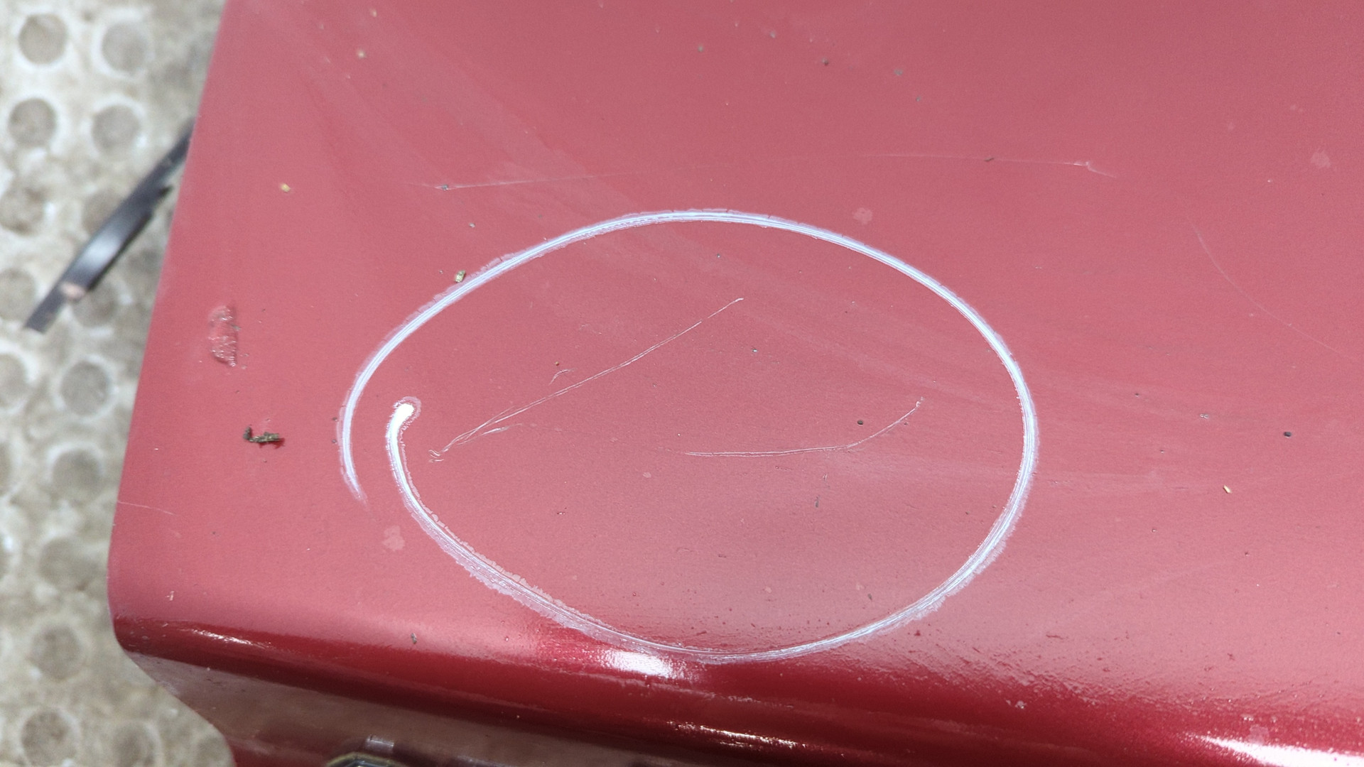 Дверь багажника