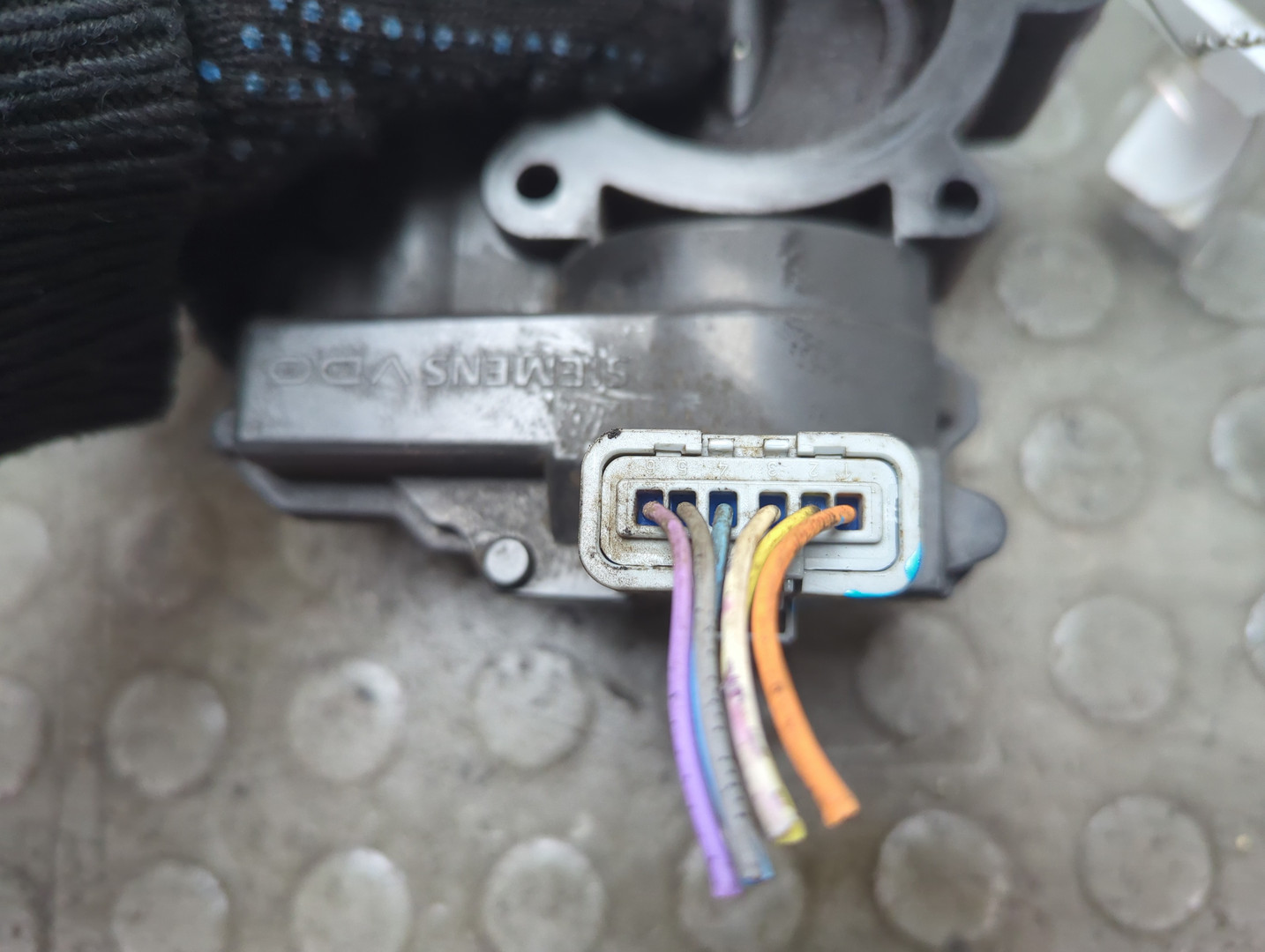 Заслонка дроссельная электрическая