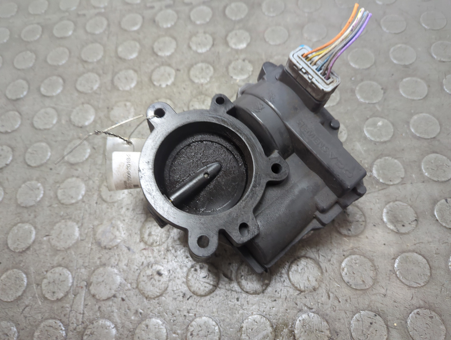 Заслонка дроссельная электрическая