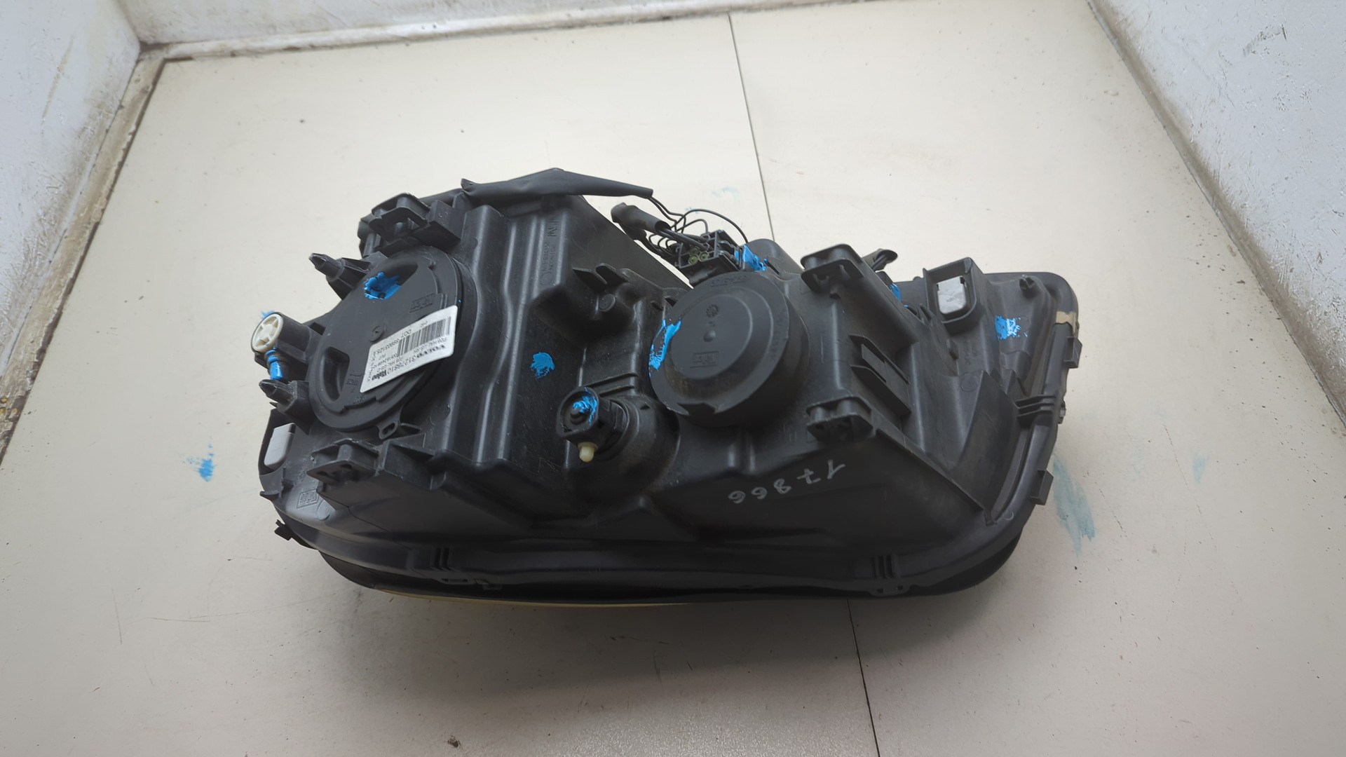 Фара правая