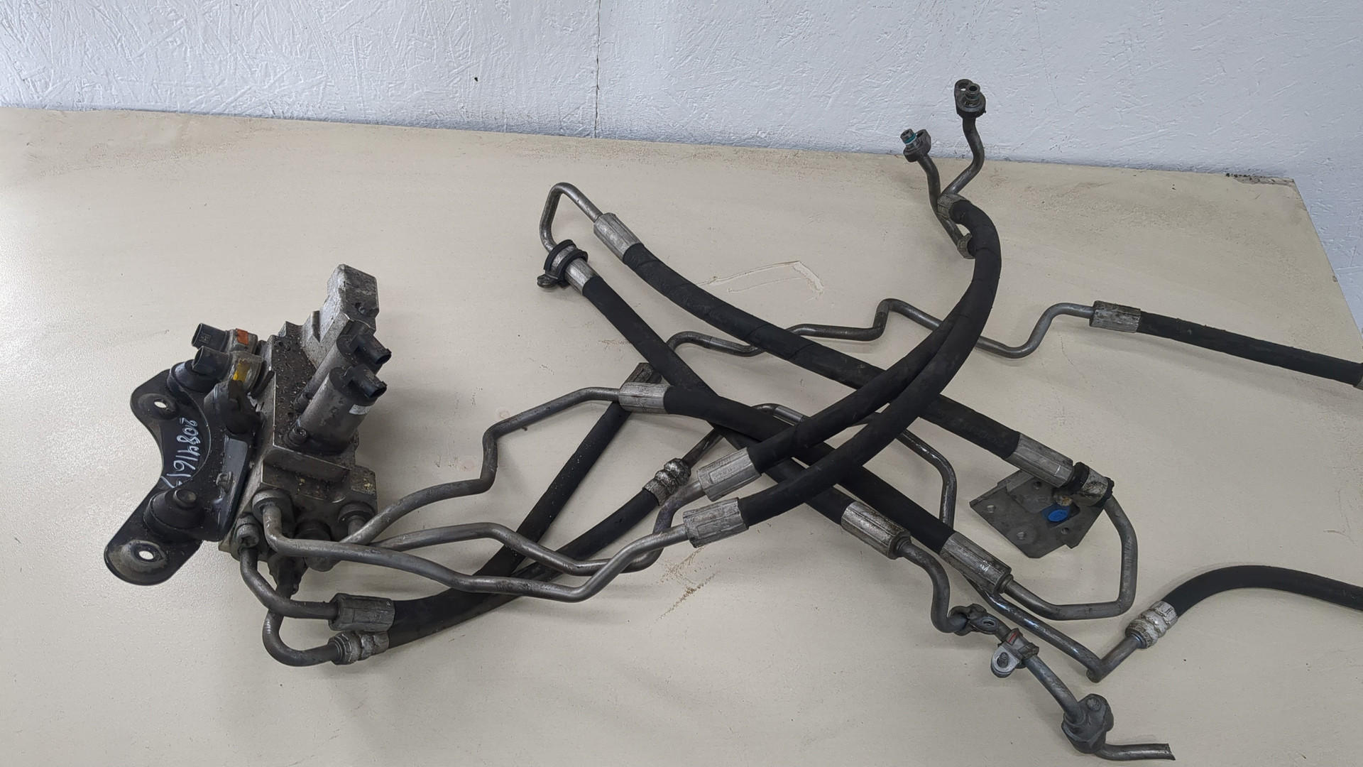 Блок клапанов