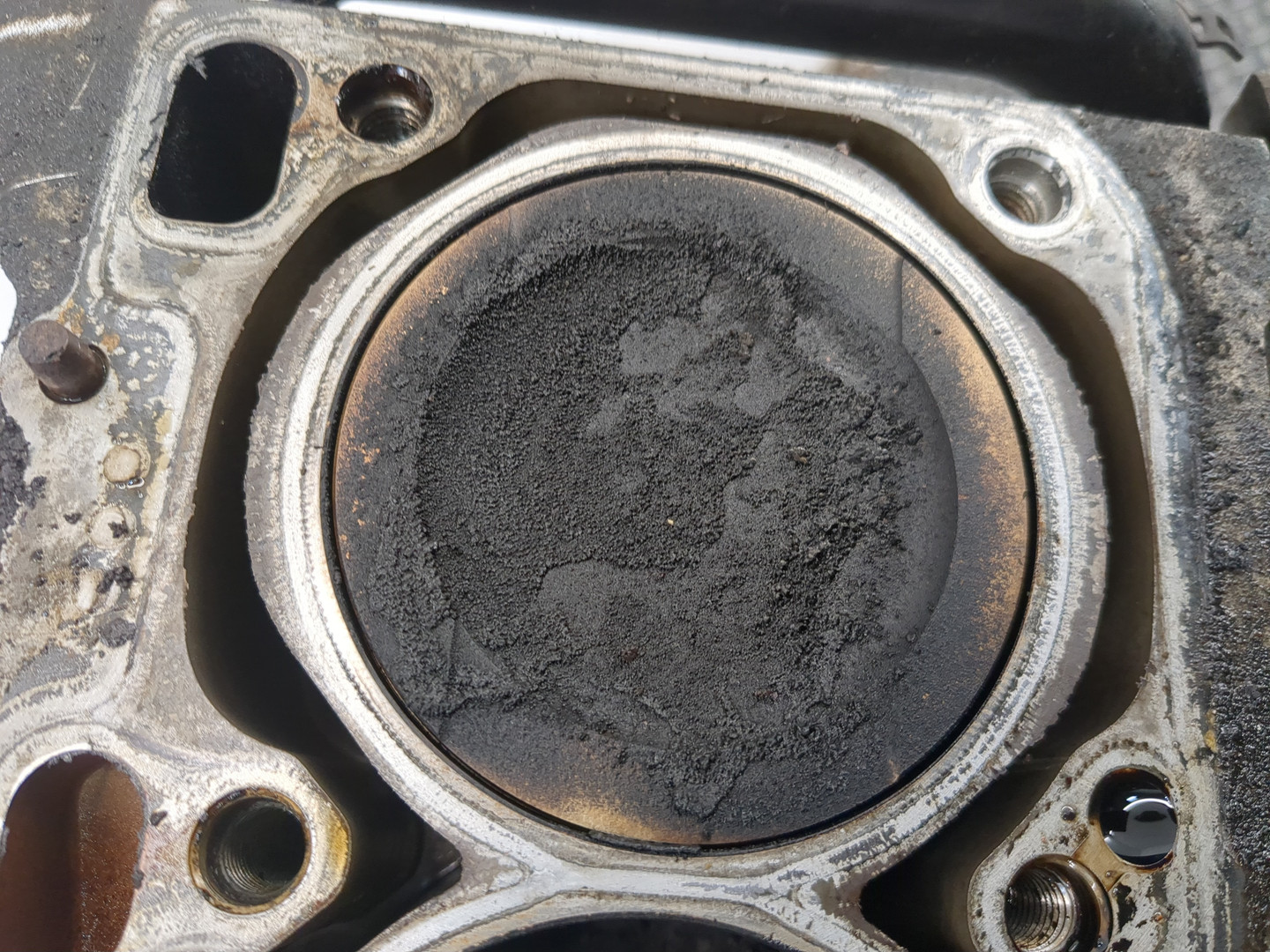 Блок двигателя