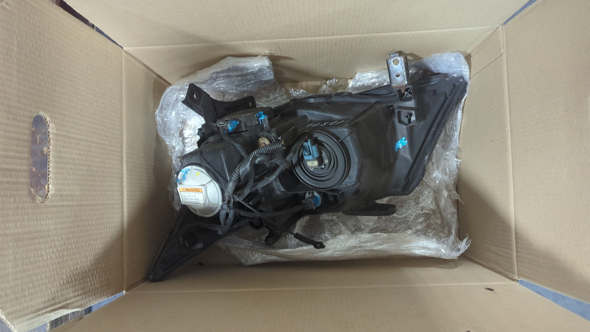 Фара правая