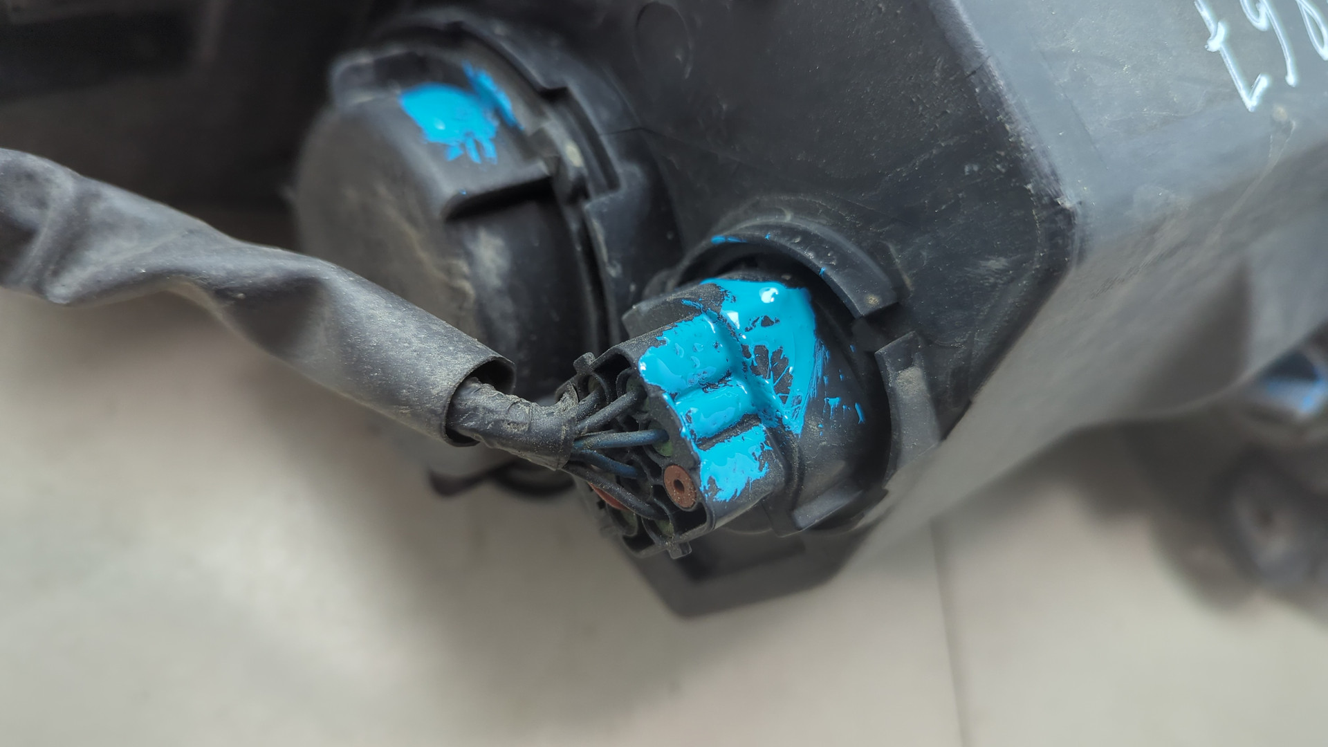 Фара правая