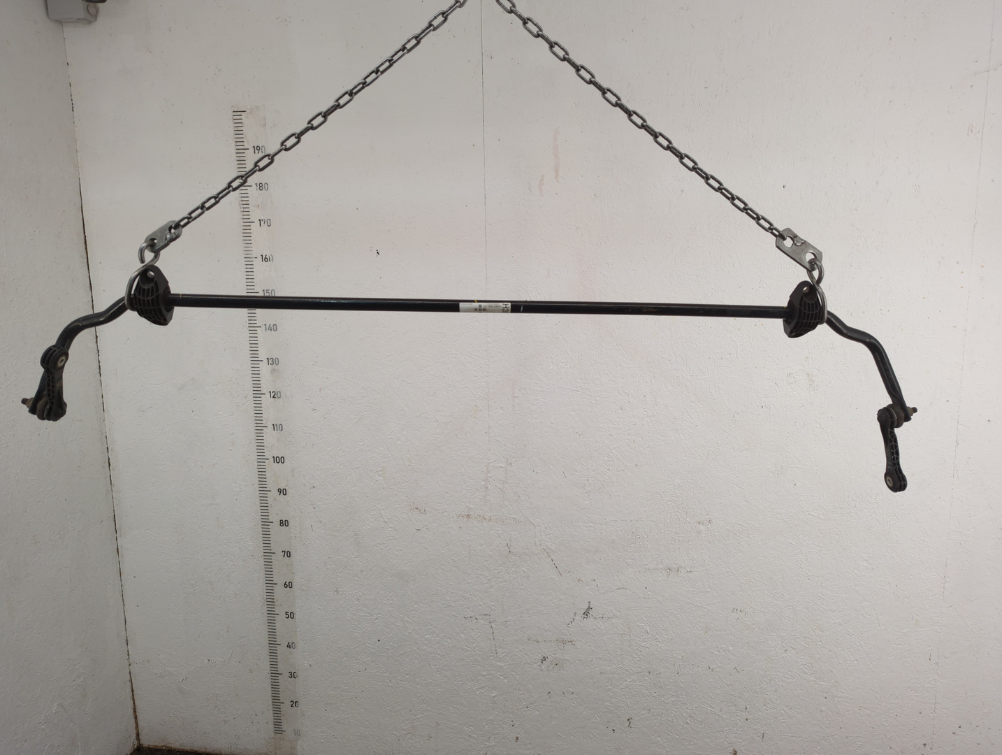 Стабилизатор задний