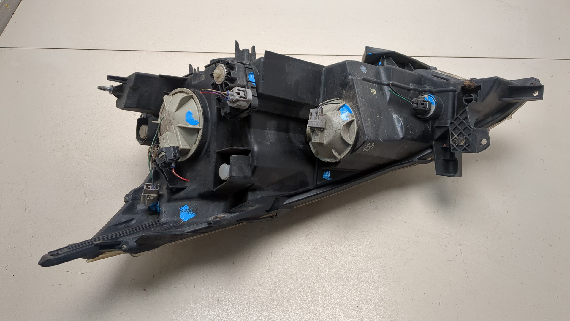 Фара правая