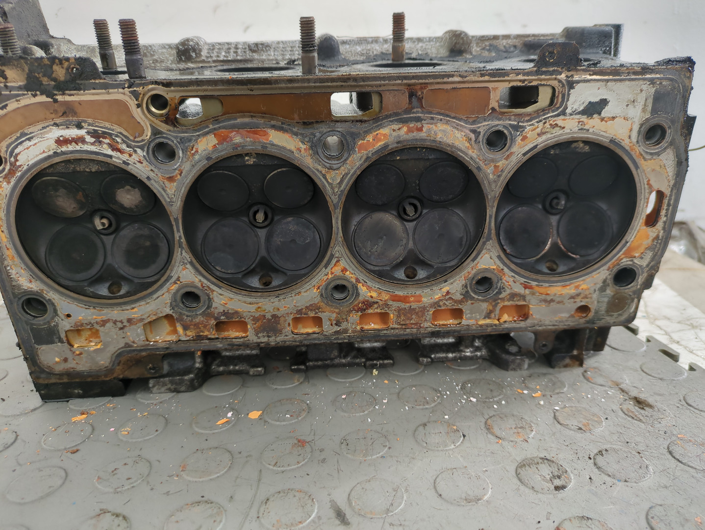 Головка блока цилиндров
