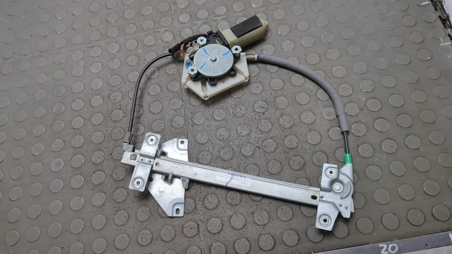 Стеклоподъемник электр. задний правый