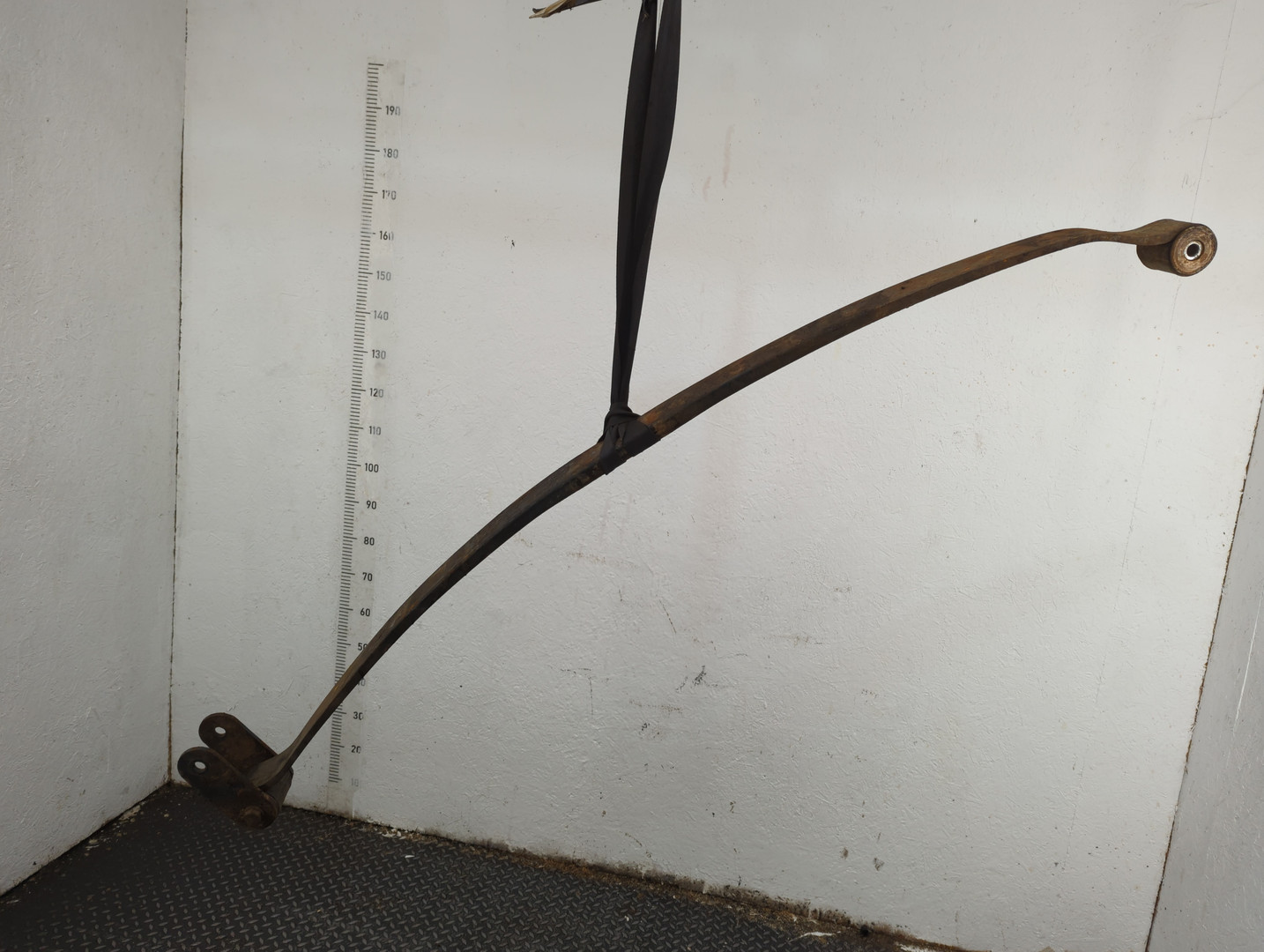 Рессора передняя