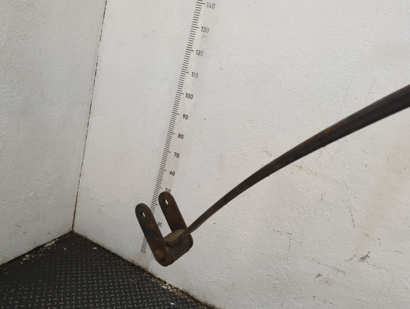 Рессора передняя