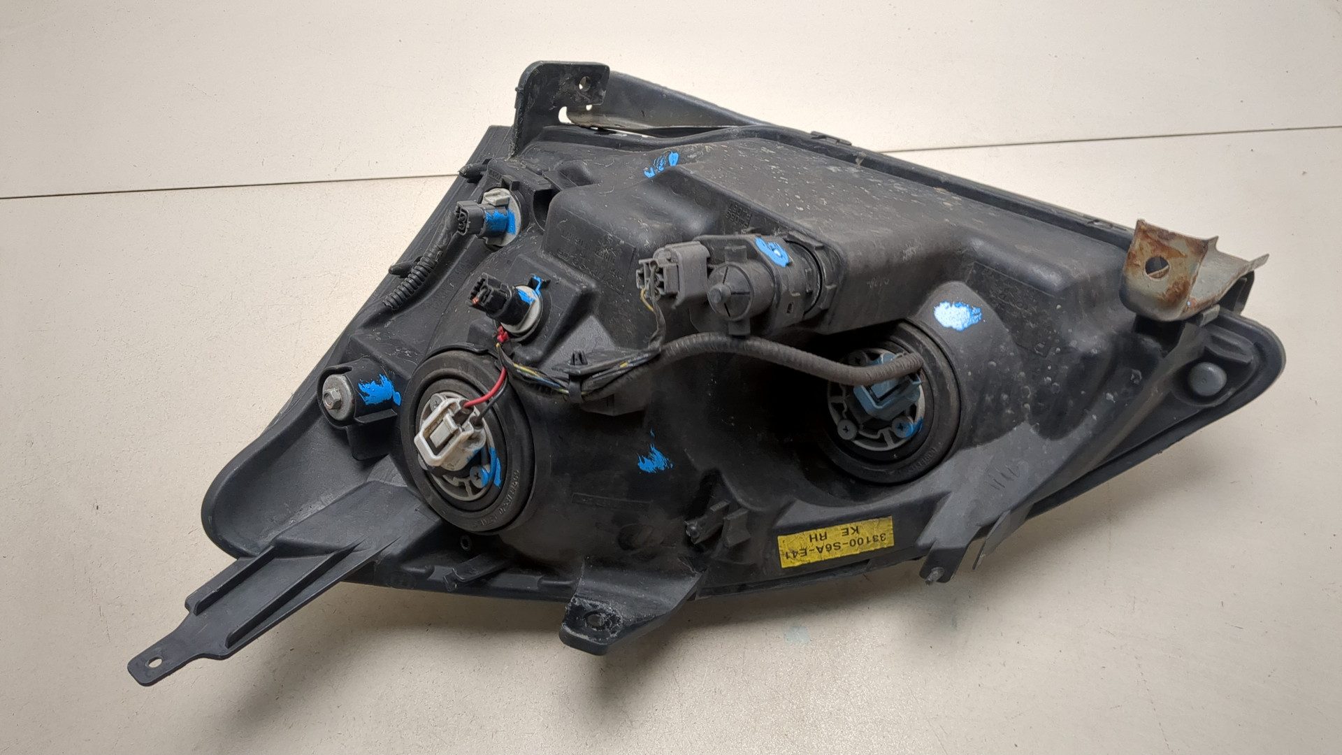 Фара правая