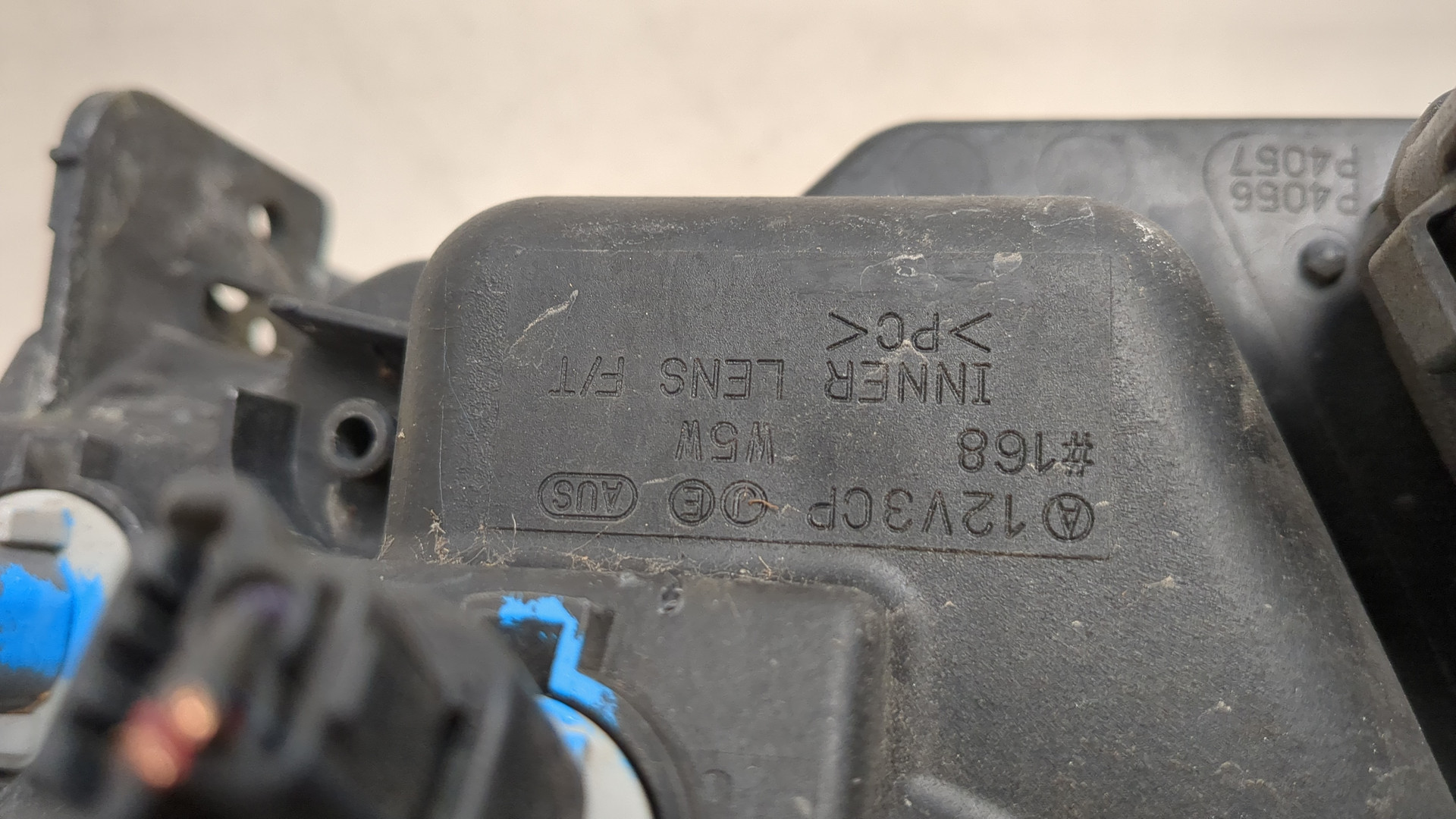 Фара правая