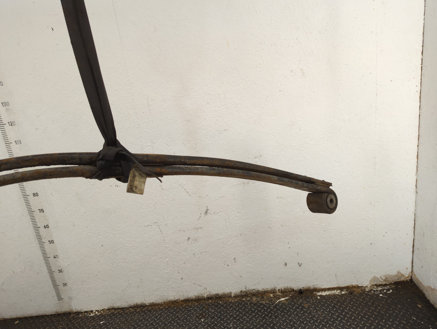 Рессора передняя