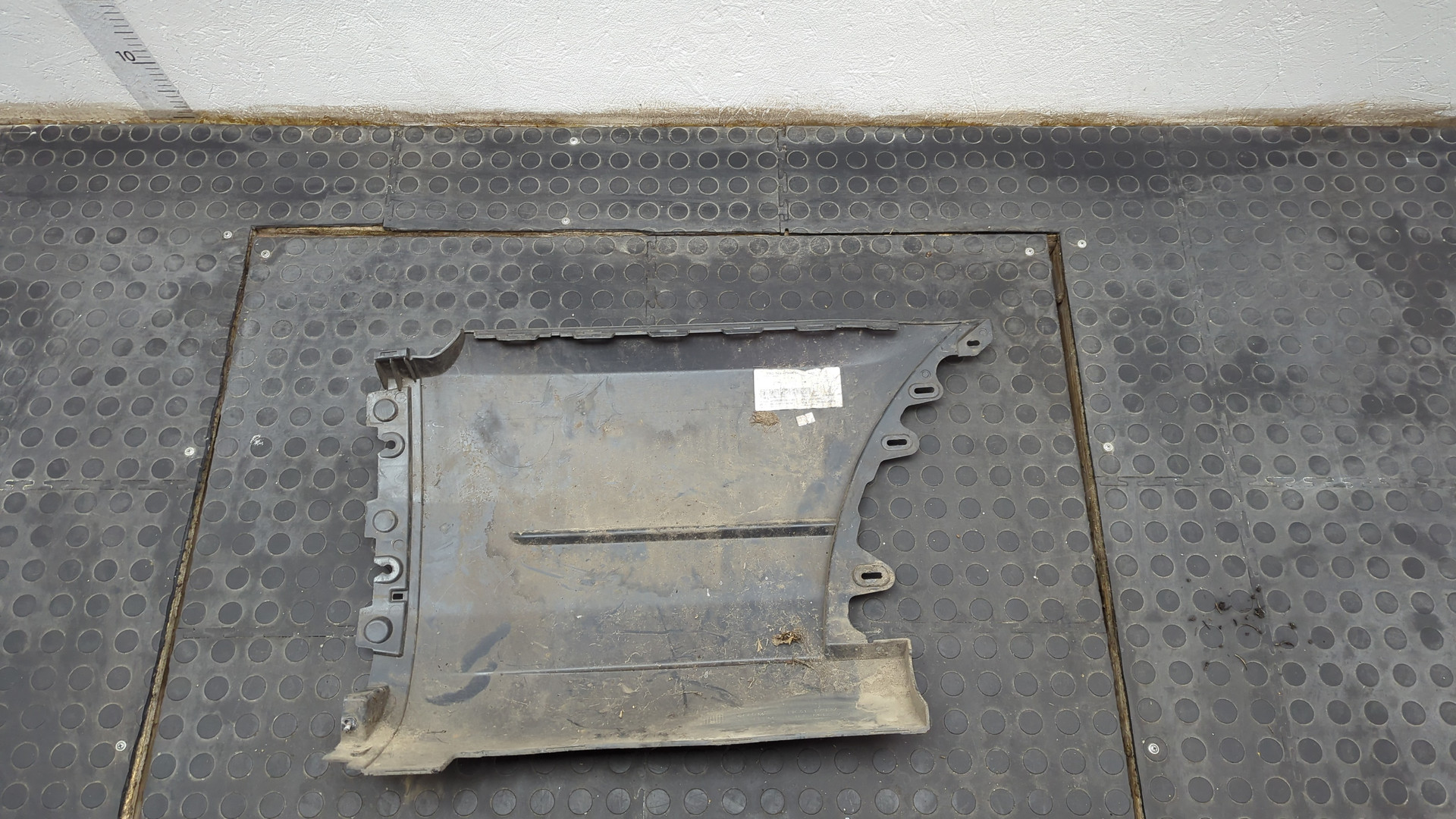 Накладка (кузов наружные)