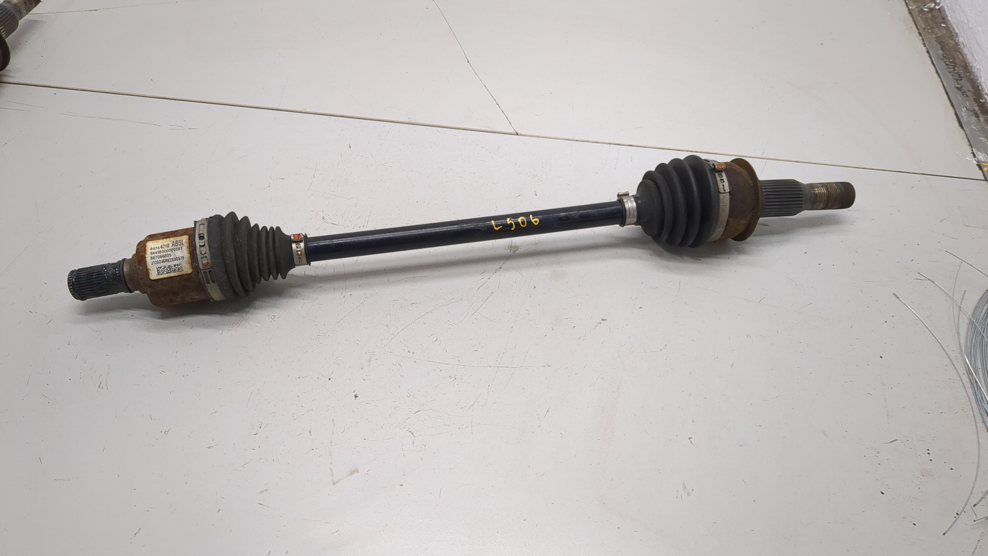Полуось задняя левая