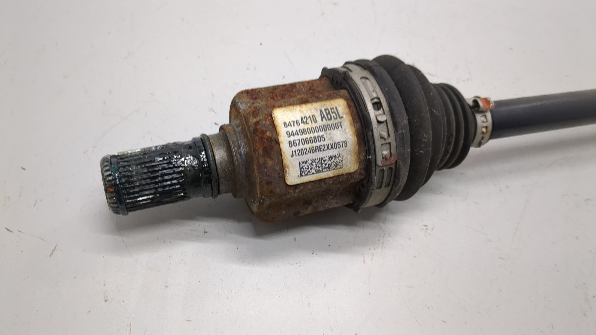 Полуось задняя левая