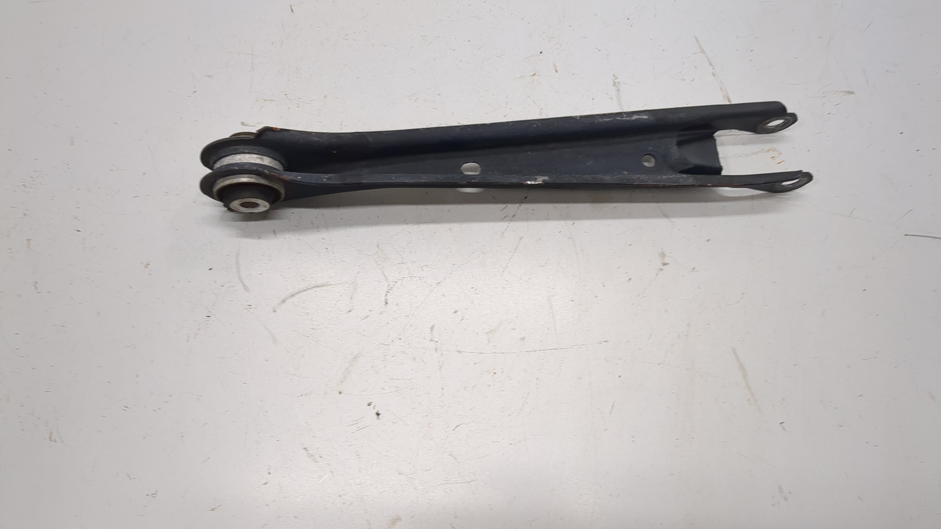 Рычаг задний