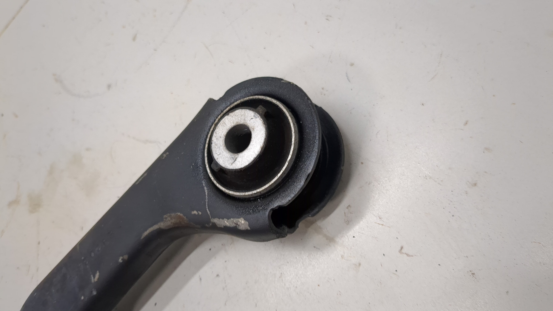 Рычаг задний