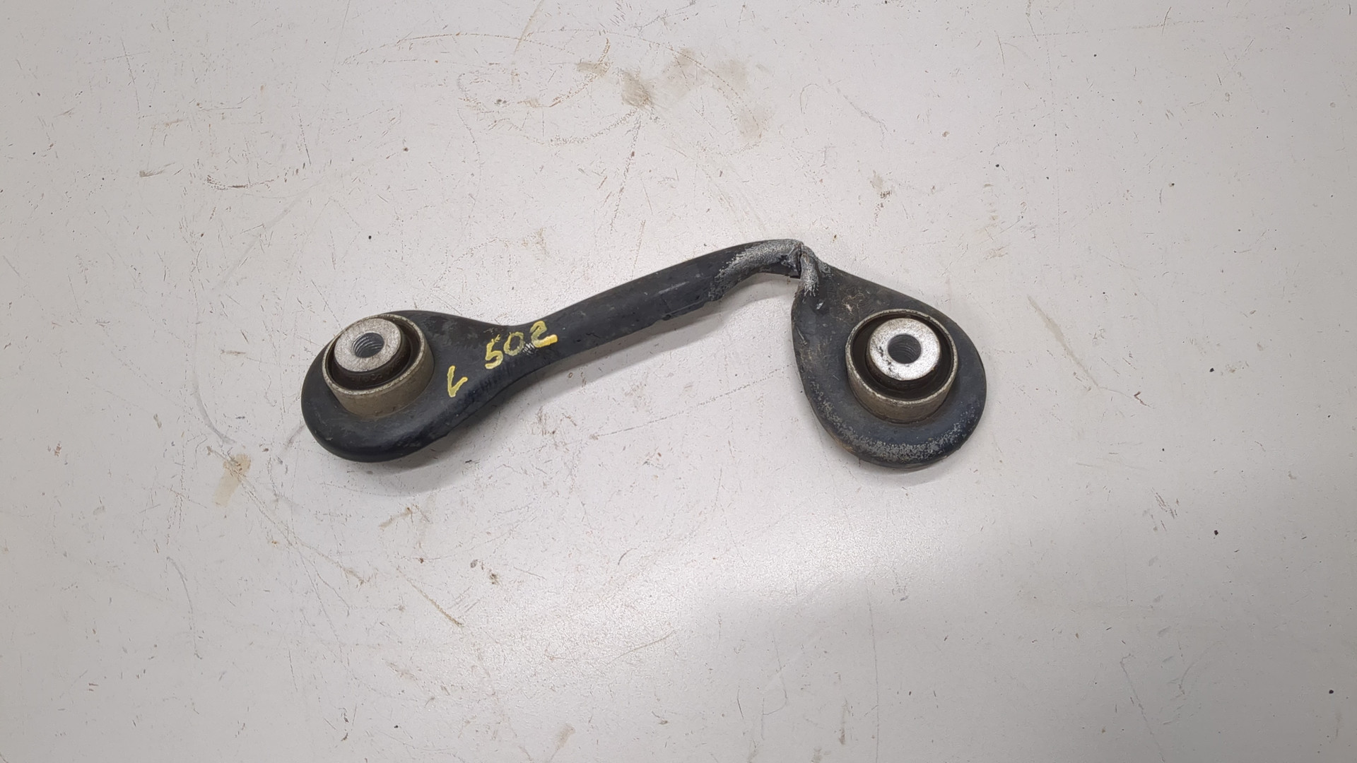 Рычаг задний