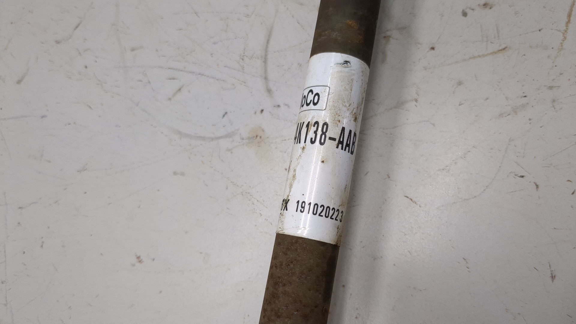 Полуось задняя правая