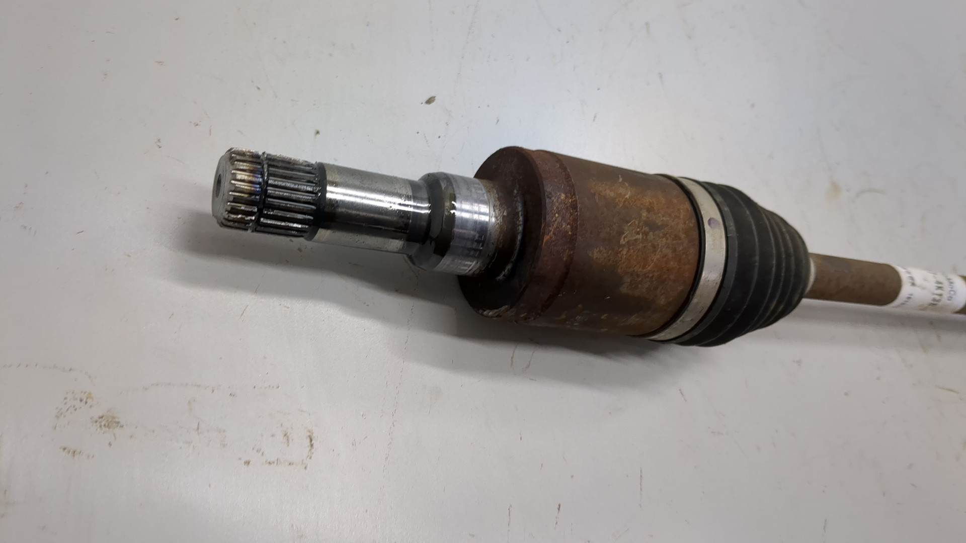 Полуось задняя правая