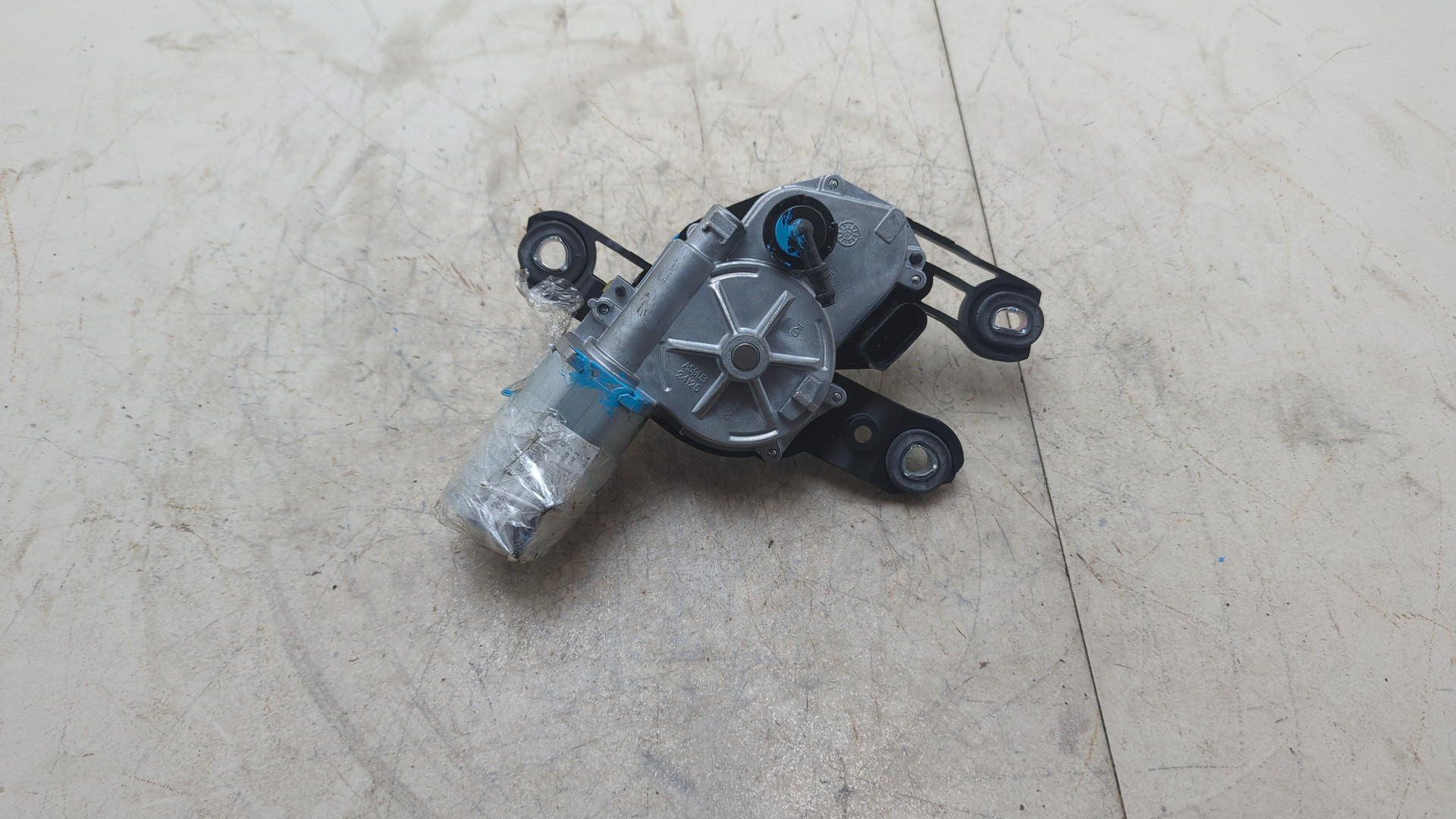 Моторчик стеклоочистителя задний