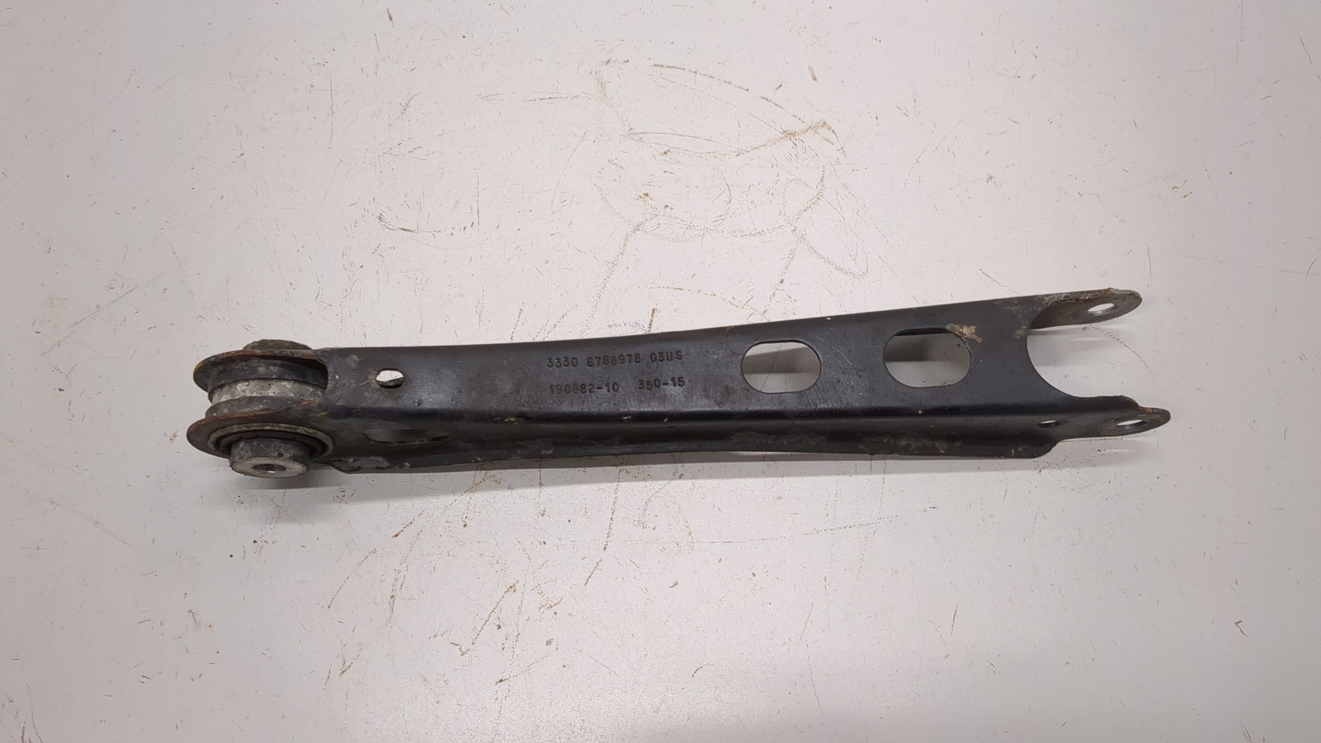 Рычаг задний