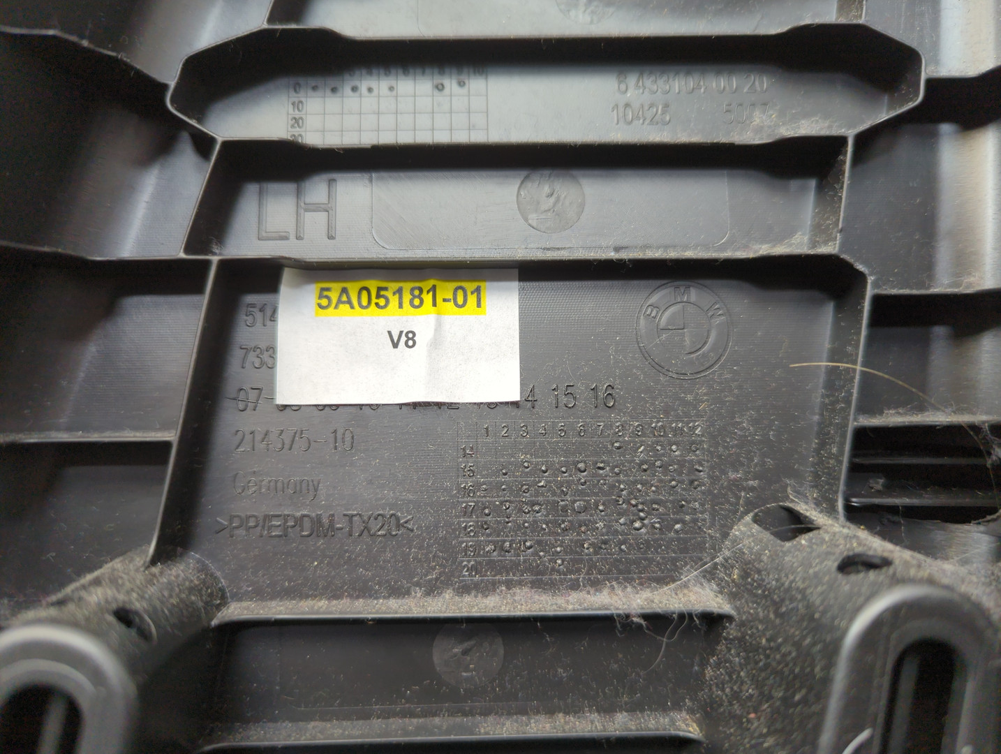 Обшивка стойки