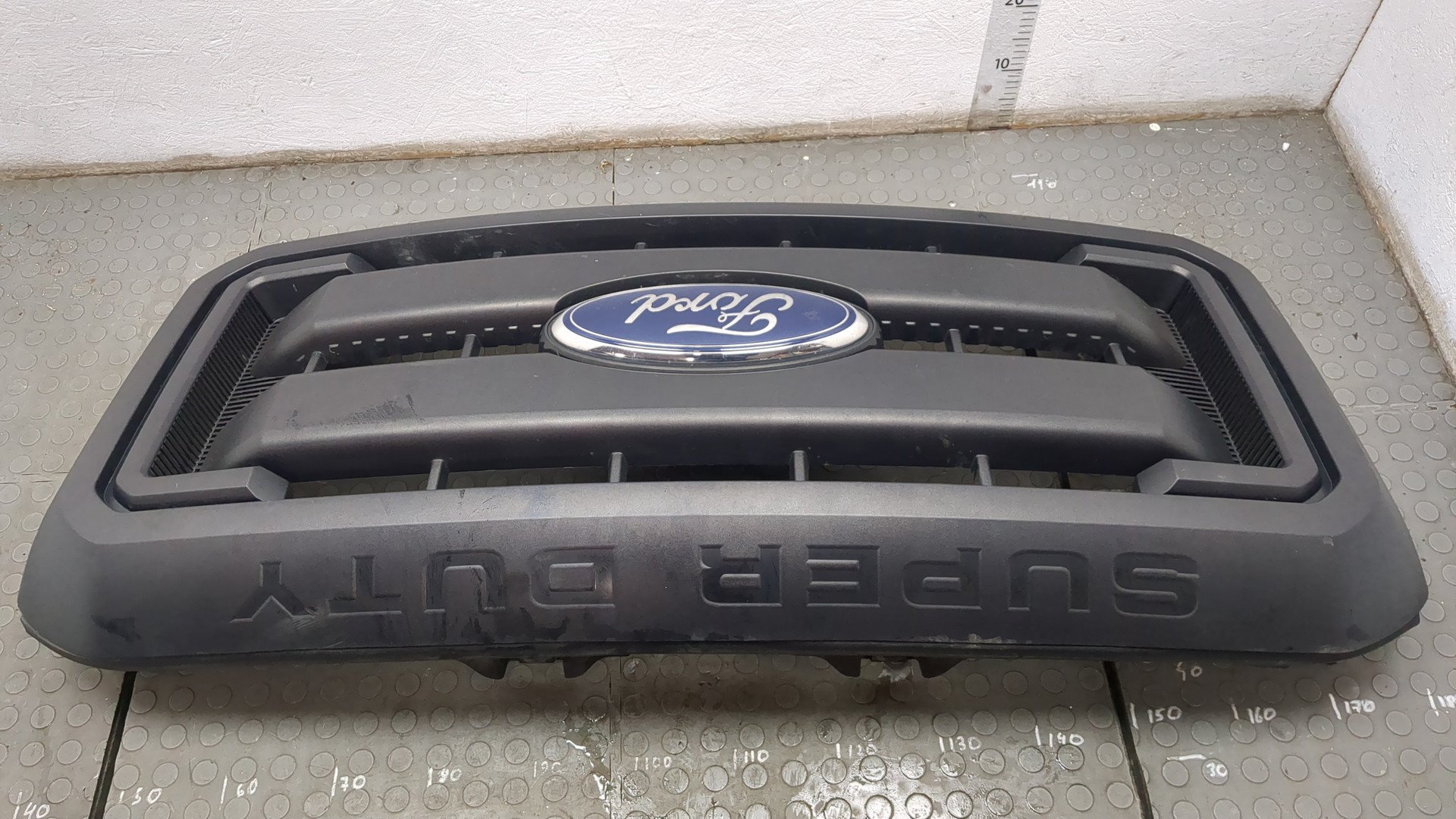 Решетка радиатора